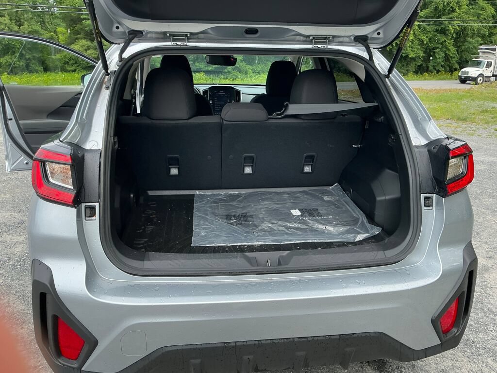 Used 2025 Subaru Crosstrek 2.5i Premium AWD/4WD image 13