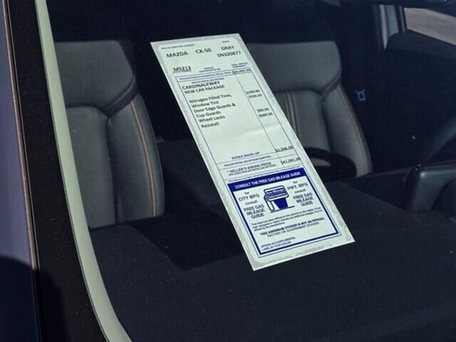 Used 2025 MAZDA CX-50 AWD 2.5 S w/ Premium Plus Pkg image 24
