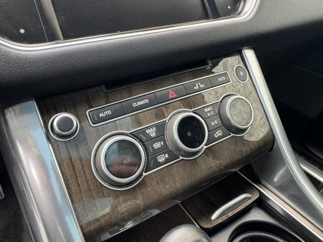 Used 2016 Land Rover Range Rover Sport HSE AWD/4WD image 27