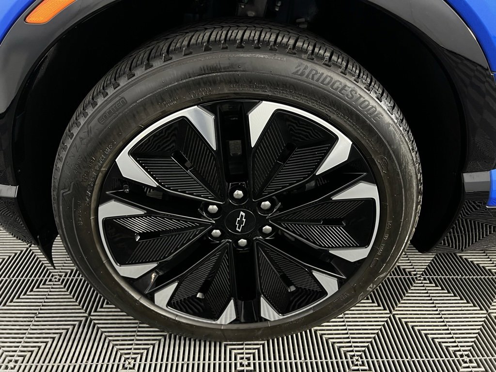 Used 2024 Chevrolet Blazer EV RS image 12