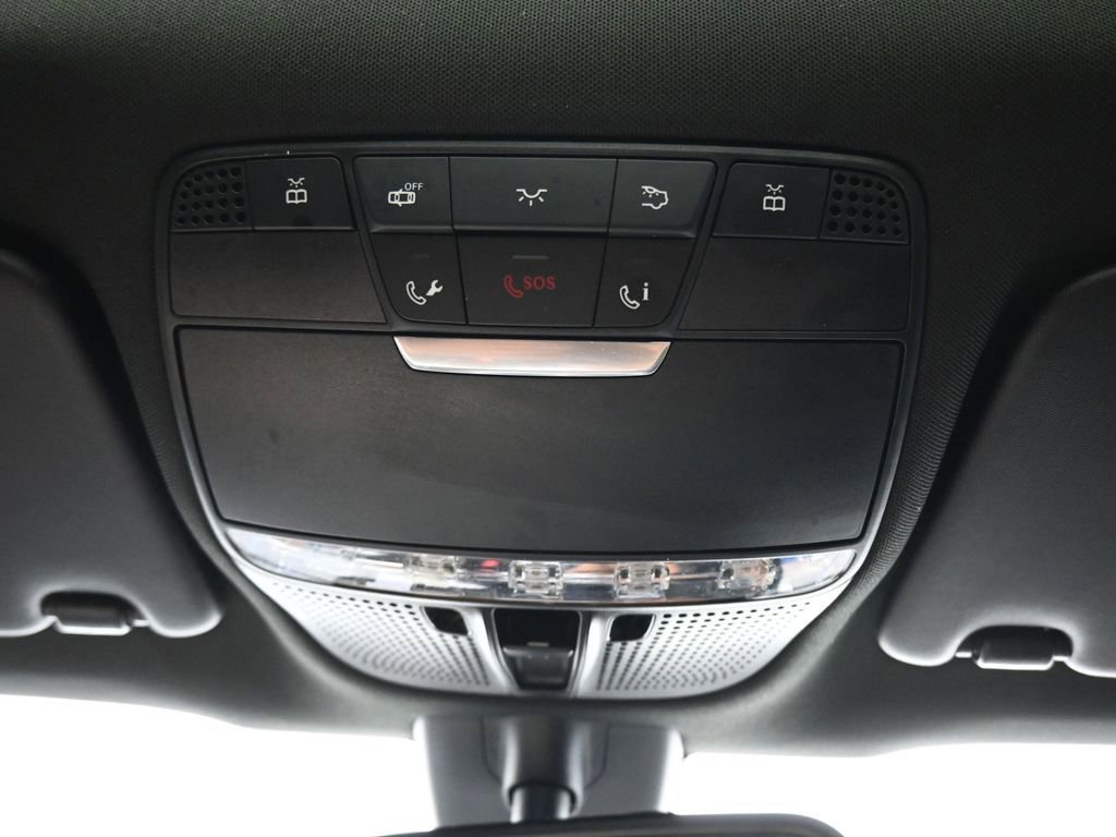 Used 2018 Mercedes-Benz GLC 300 4MATIC Coupe image 35