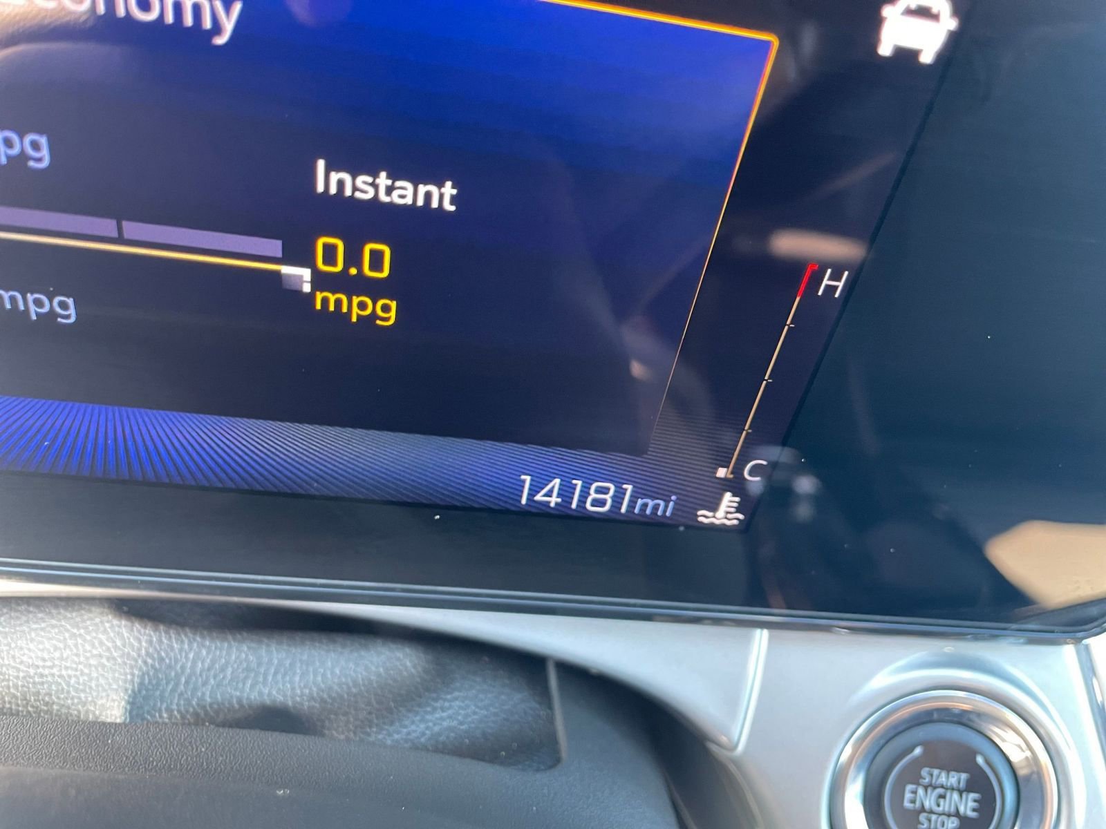 Used 2025 Chevrolet Trax LT image 38