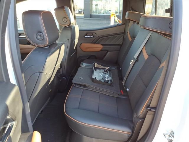 New 2026 GMC Canyon AT4 image 7