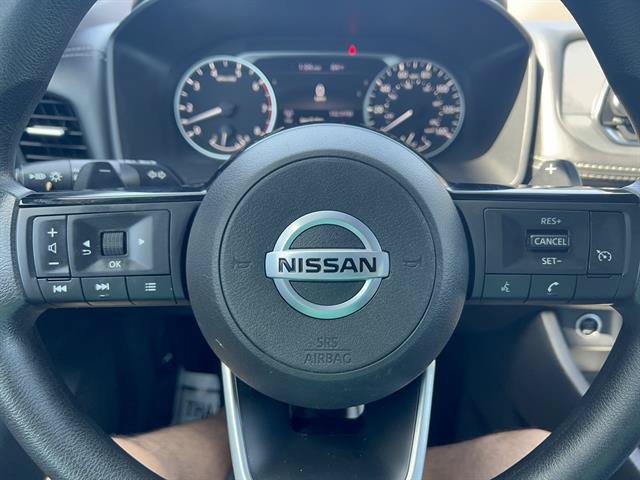 Used 2021 Nissan Rogue S AWD/4WD image 16