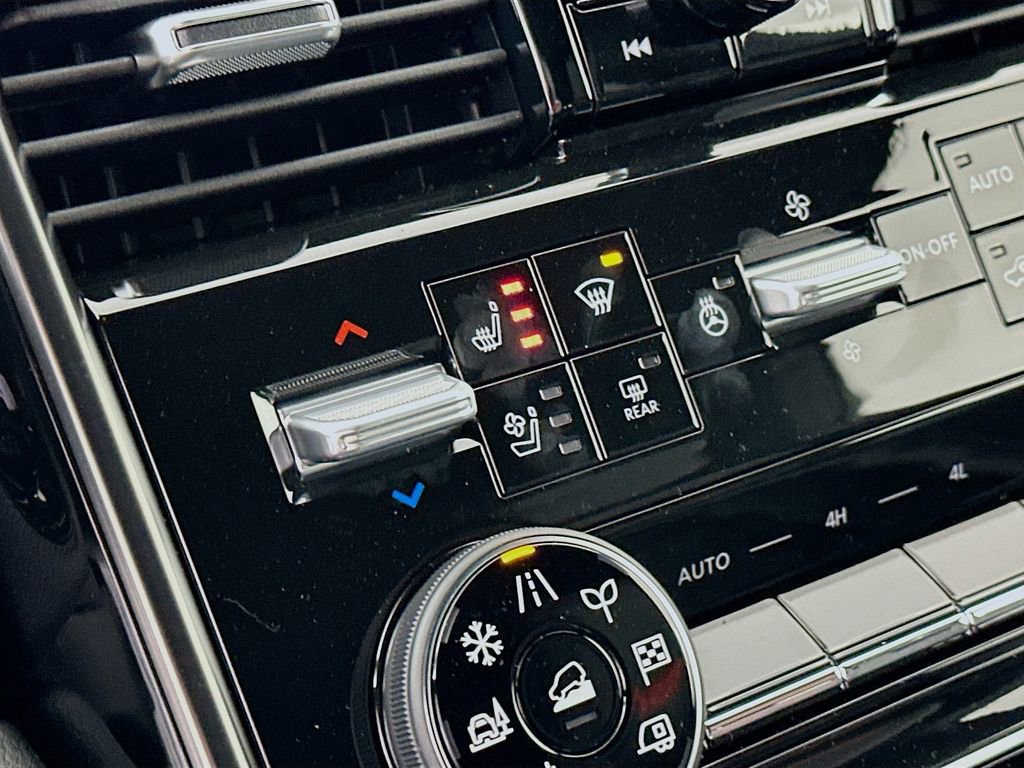 New 2026 Nissan Armada PRO-4X image 28