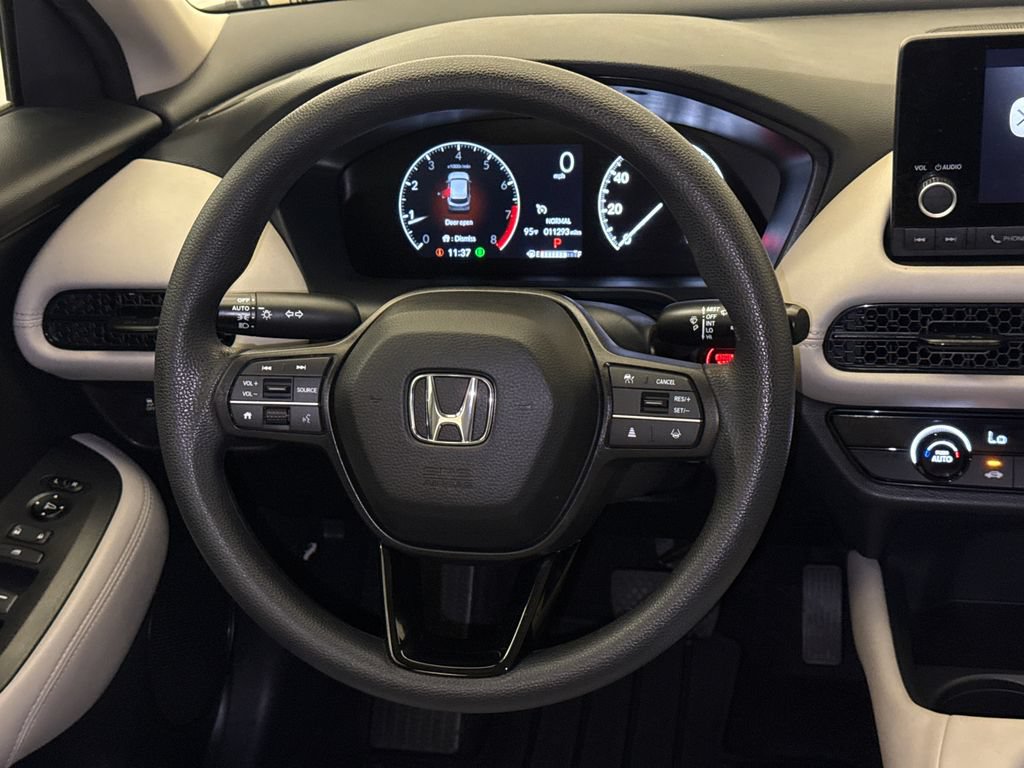 Certified 2025 Honda HR-V LX image 13