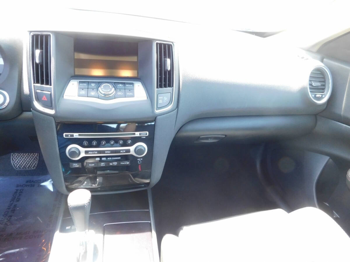 Used 2009 Nissan Maxima 3.5 SV FWD image 7