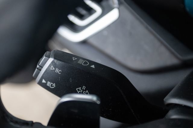 Used 2022 BMW X5 sDrive40i w/ Premium Package image 13