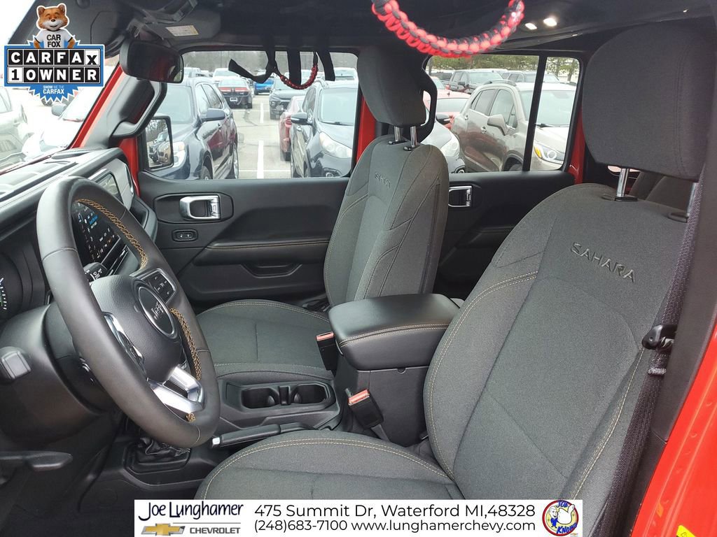 Used 2024 Jeep Wrangler Unlimited Sahara image 19
