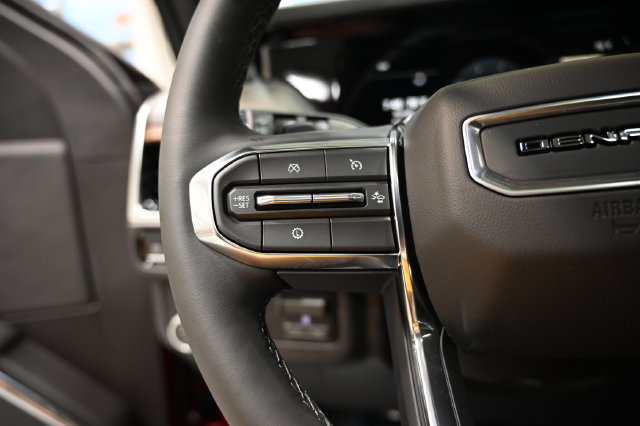 New 2026 GMC Yukon XL Denali w/ Sun & Power Step Package AWD/4WD image 26