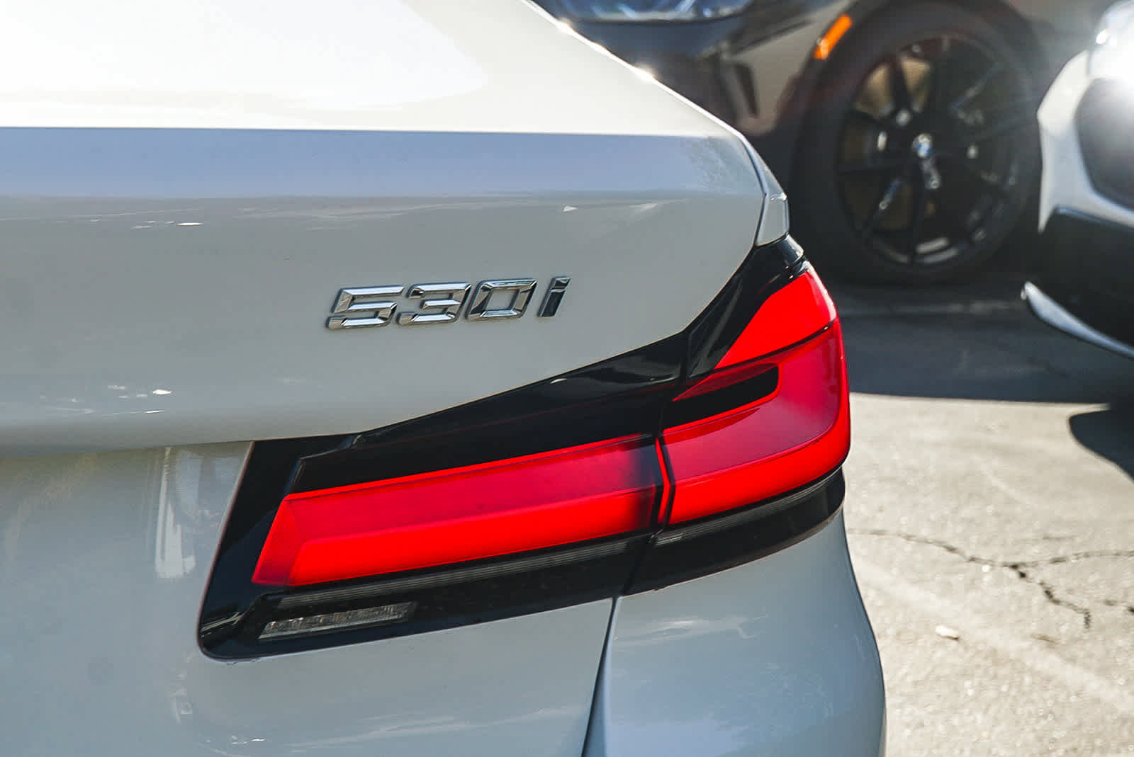 Certified 2023 BMW 530i w/ Premium Package image 11