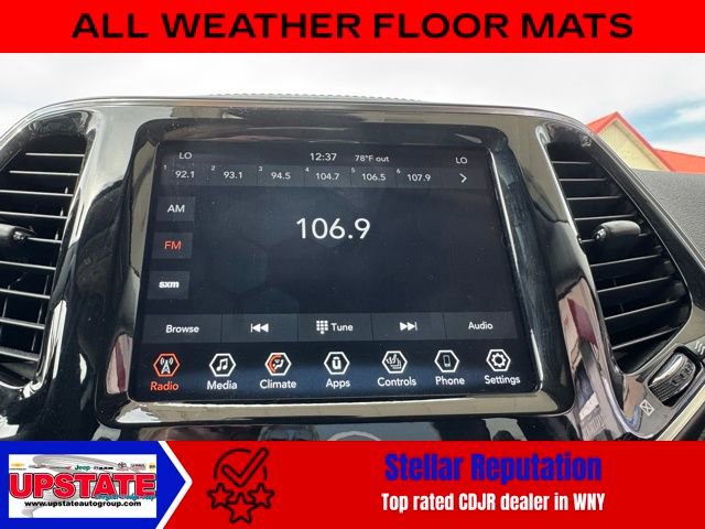 Used 2022 Jeep Cherokee Limited w/ Mopar Interior Package image 4