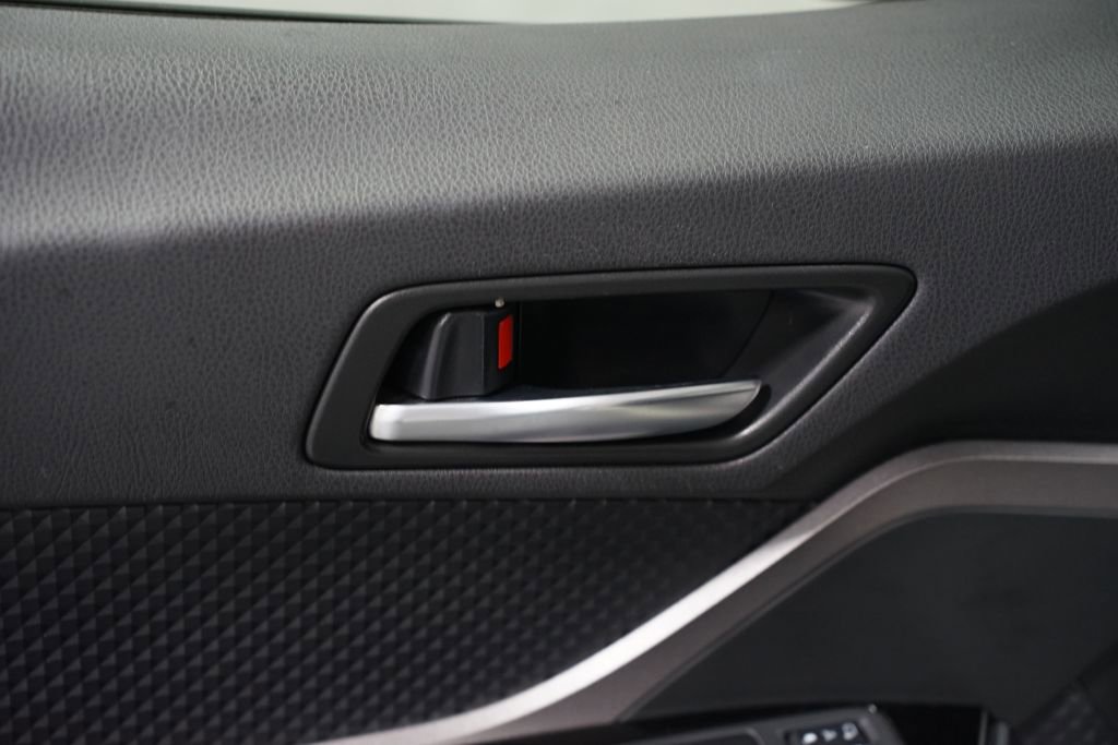 Used 2021 Toyota C-HR Nightshade image 30