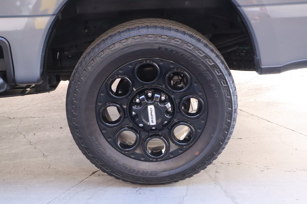 Used 2024 Ford F250 Lariat w/ Lariat Ultimate Package AWD/4WD image 12