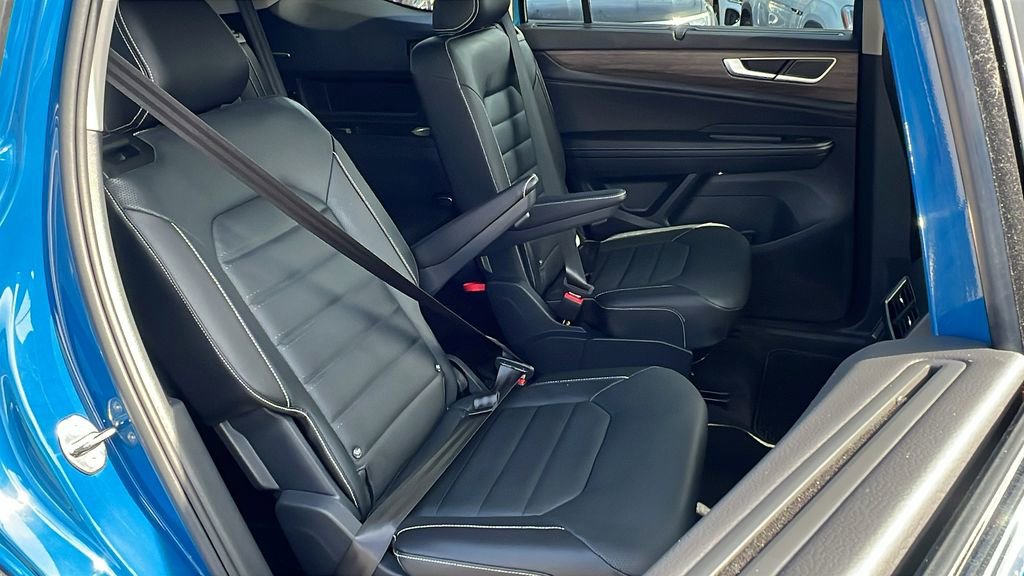 Certified 2025 Volkswagen Atlas SEL image 14