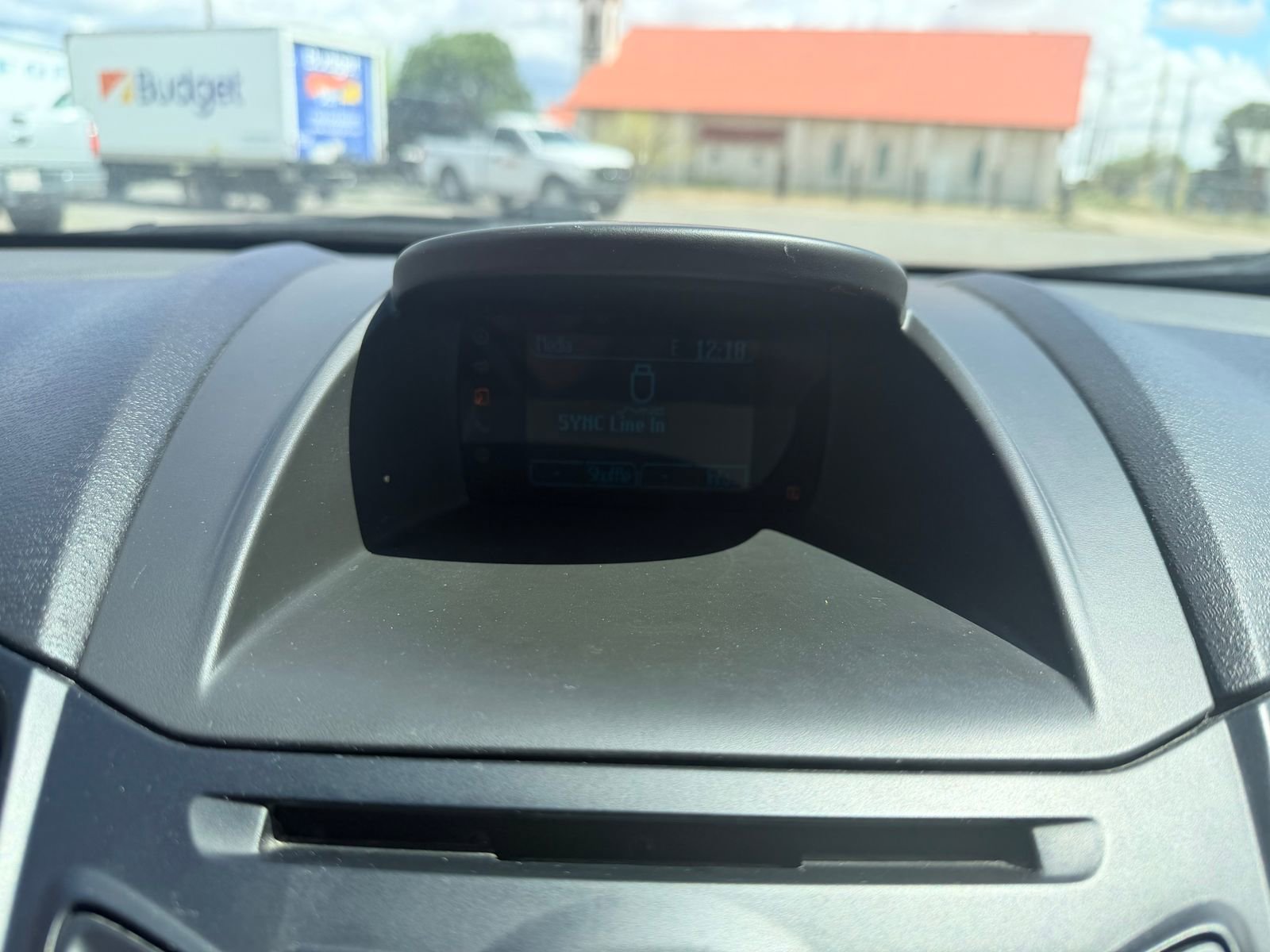 Used 2016 Ford Fiesta SE w/ SE Black Package FWD image 11