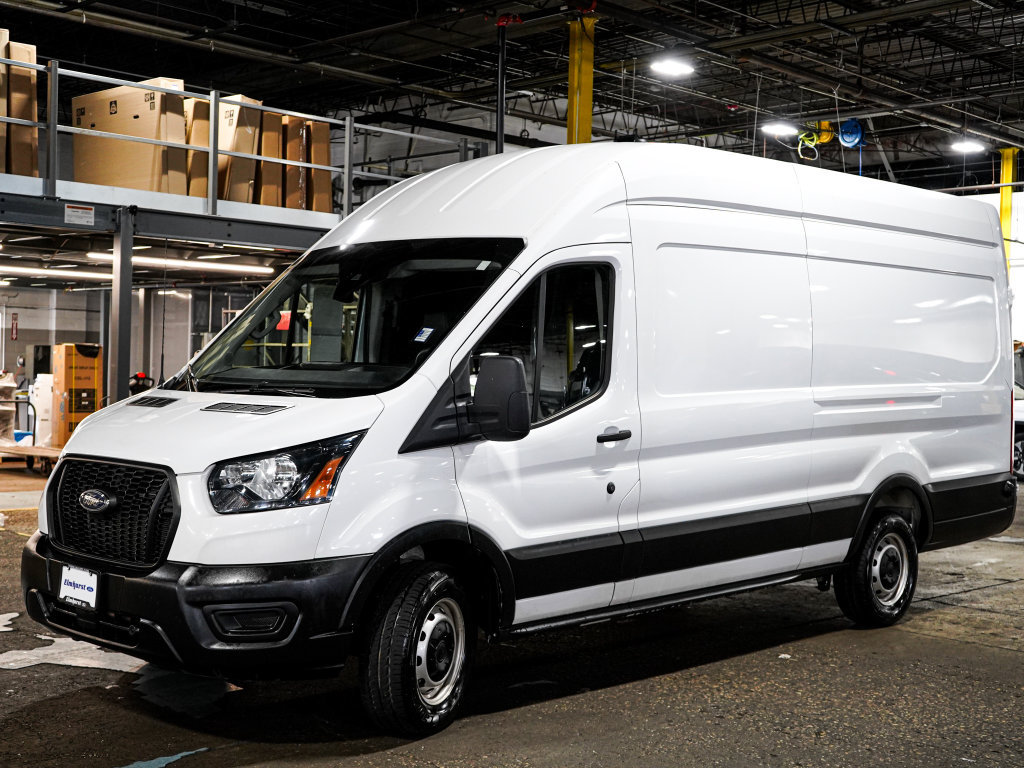 Used 2025 Ford Transit 250 148 High Roof Extended w/ Load Area Protection Package RWD image 4