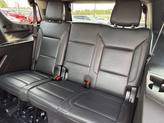 Used 2025 Chevrolet Tahoe High Country w/ Sun And Tow Package AWD/4WD image 18