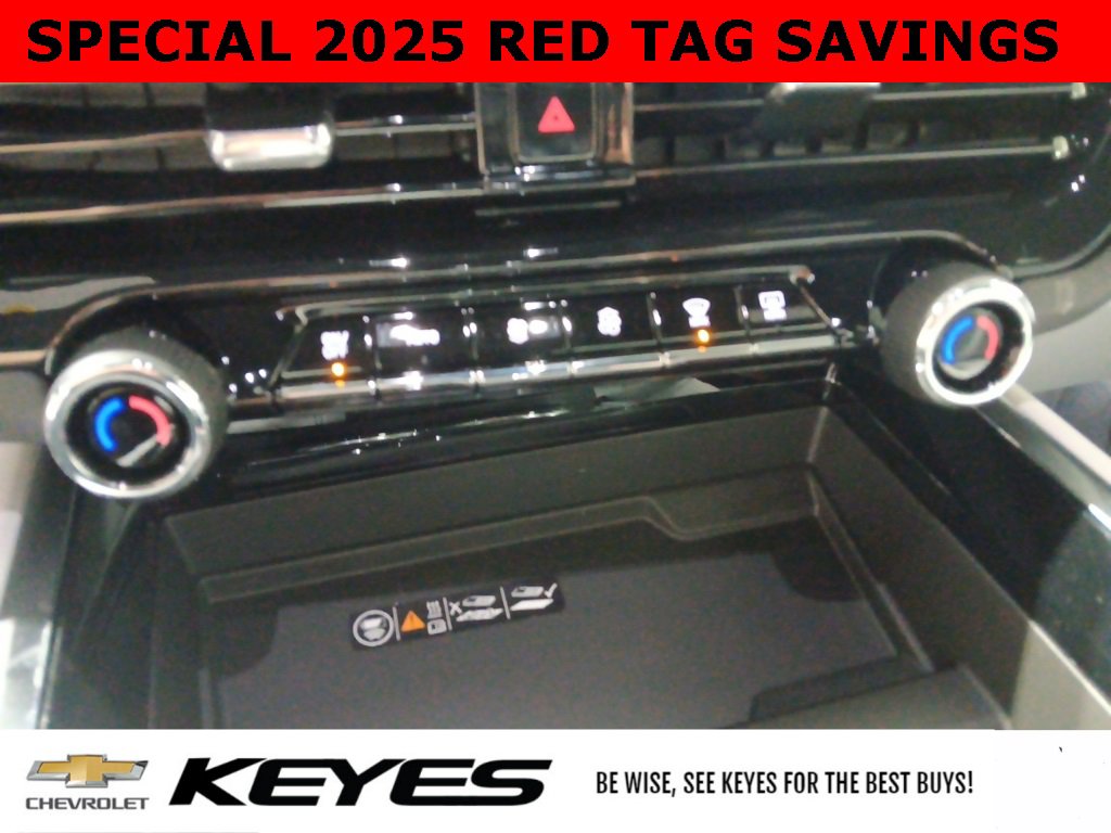 New 2025 Chevrolet Suburban Premier image 25