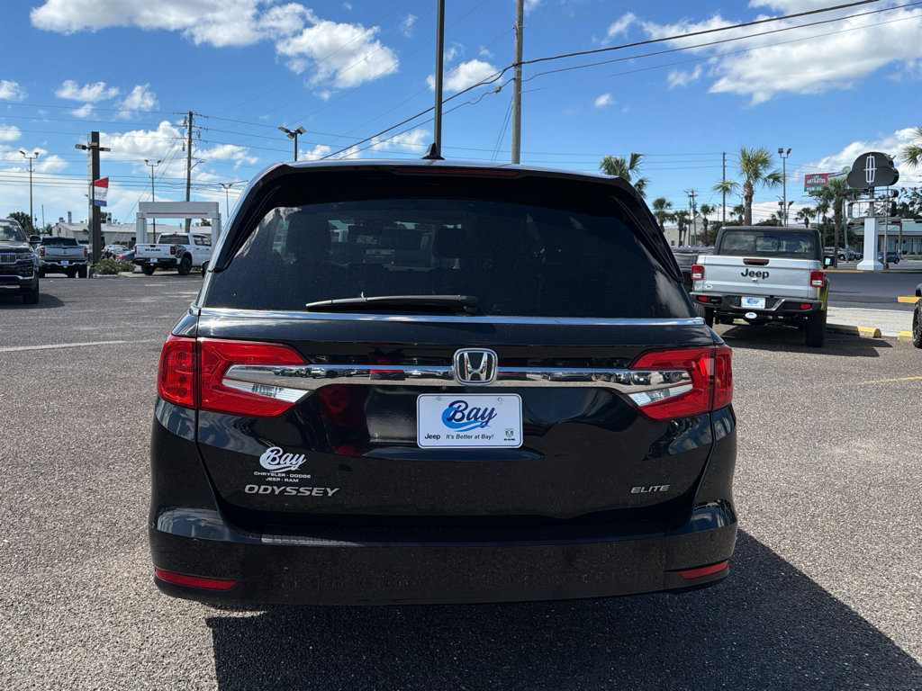 Used 2018 Honda Odyssey Elite image 5