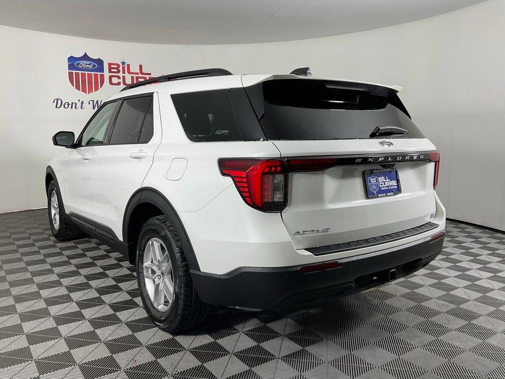 New 2026 Ford Explorer Active RWD image 5