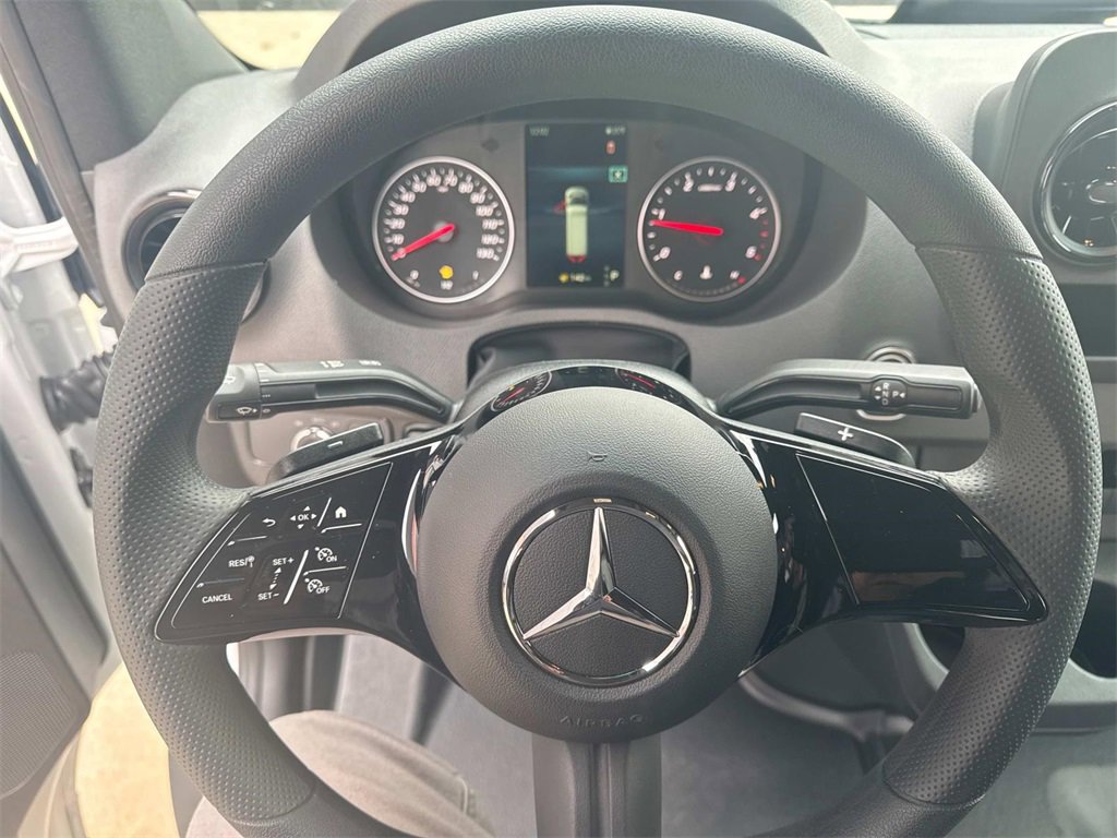 New 2025 Mercedes-Benz Sprinter 2500 image 22