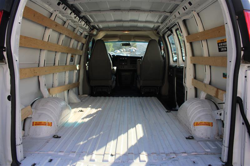 Used 2022 Chevrolet Express 2500 w/ Driver Convenience Package image 12