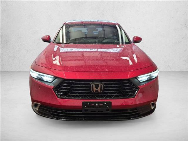 Used 2025 Honda Accord Touring image 2