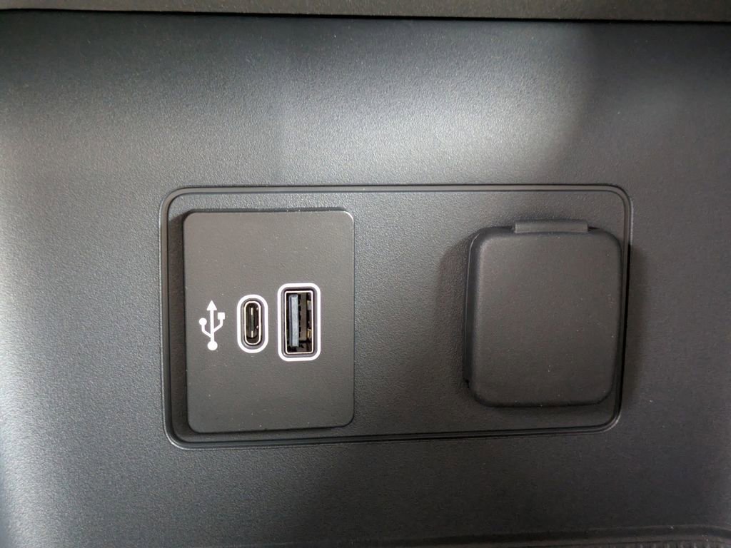 New 2026 Ford Explorer ST w/ Sun And Sound Package image 28