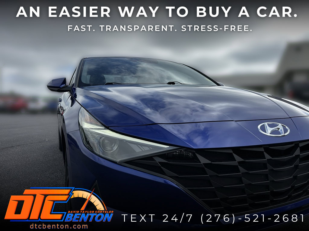 Used 2023 Hyundai Elantra SEL FWD image 25