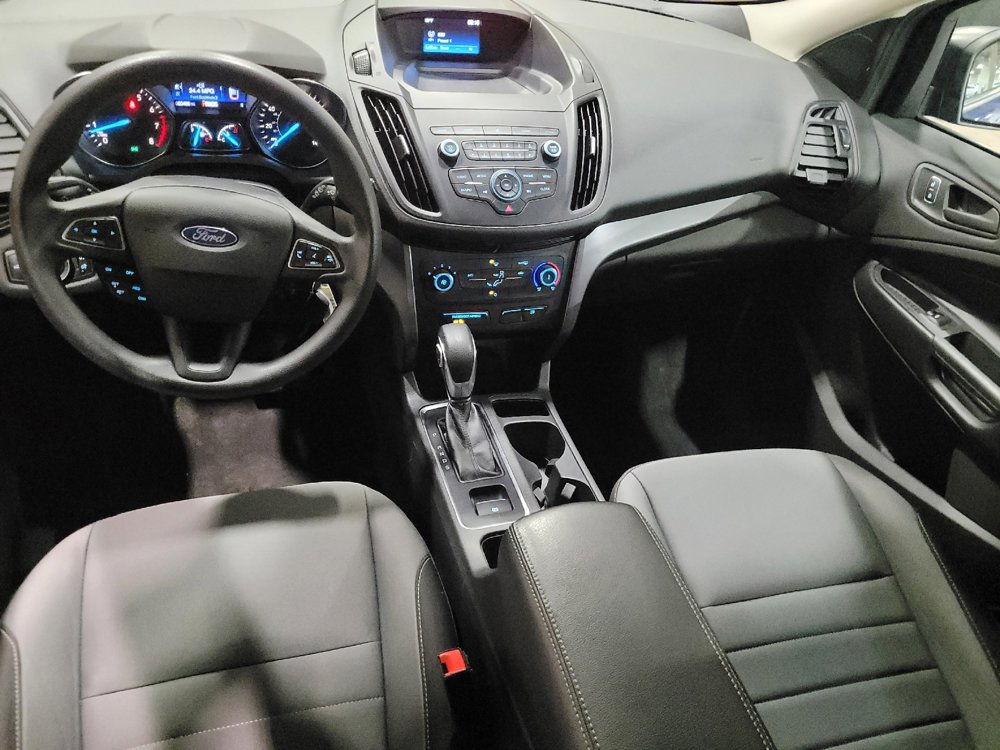 Used 2019 Ford Escape S image 22