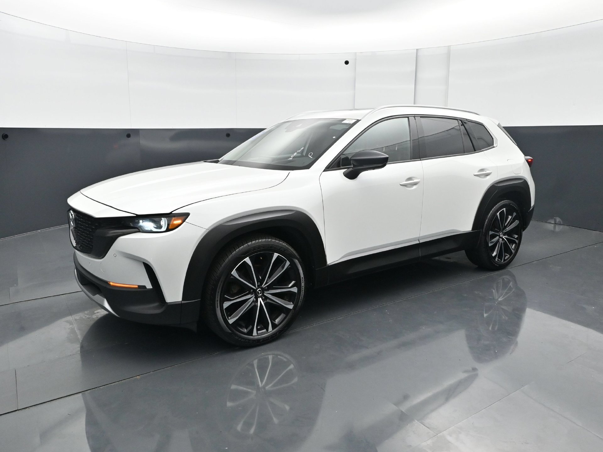 Used 2023 MAZDA CX-50 AWD 2.5 Turbo w/ Premium Pkg image 2