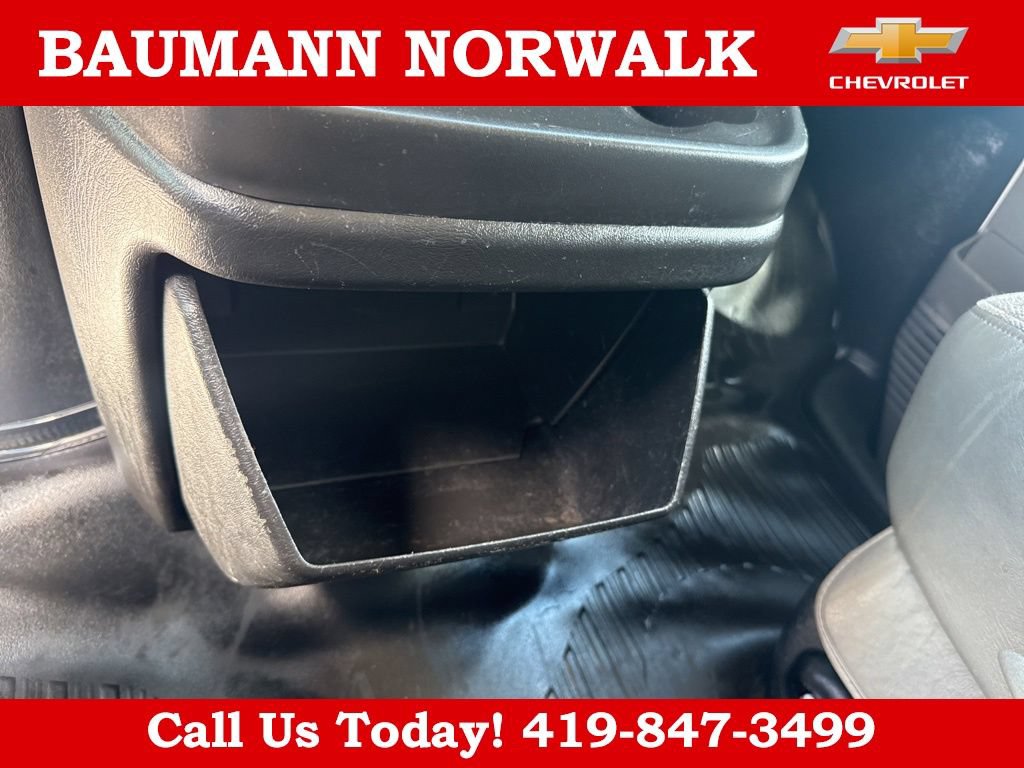 Used 2007 GMC Savana 2500 RWD image 34