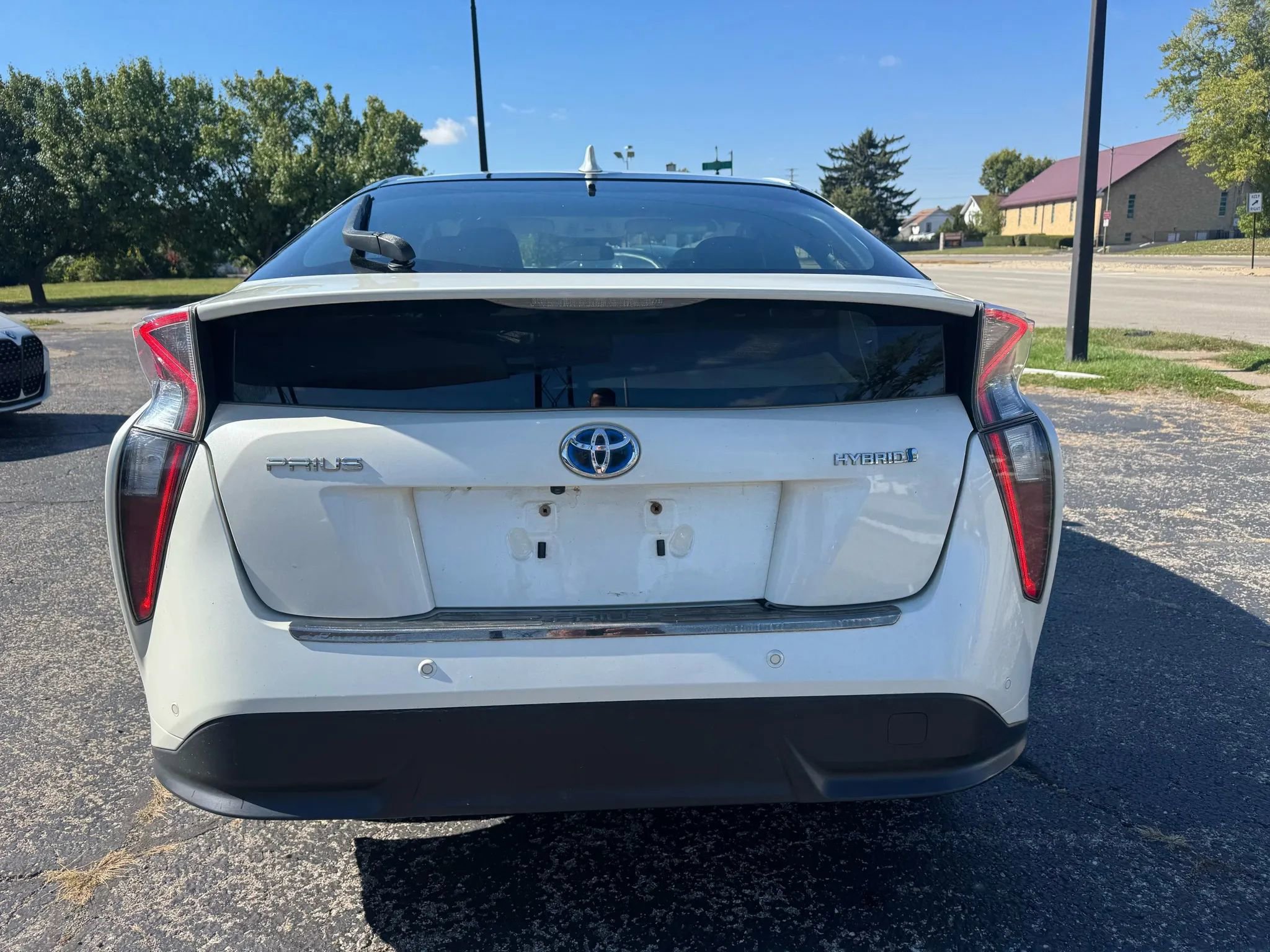 Used 2018 Toyota Prius Three Touring image 7