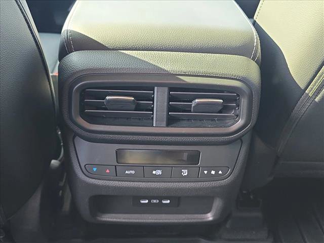 Used 2024 Honda Pilot EX-L image 17