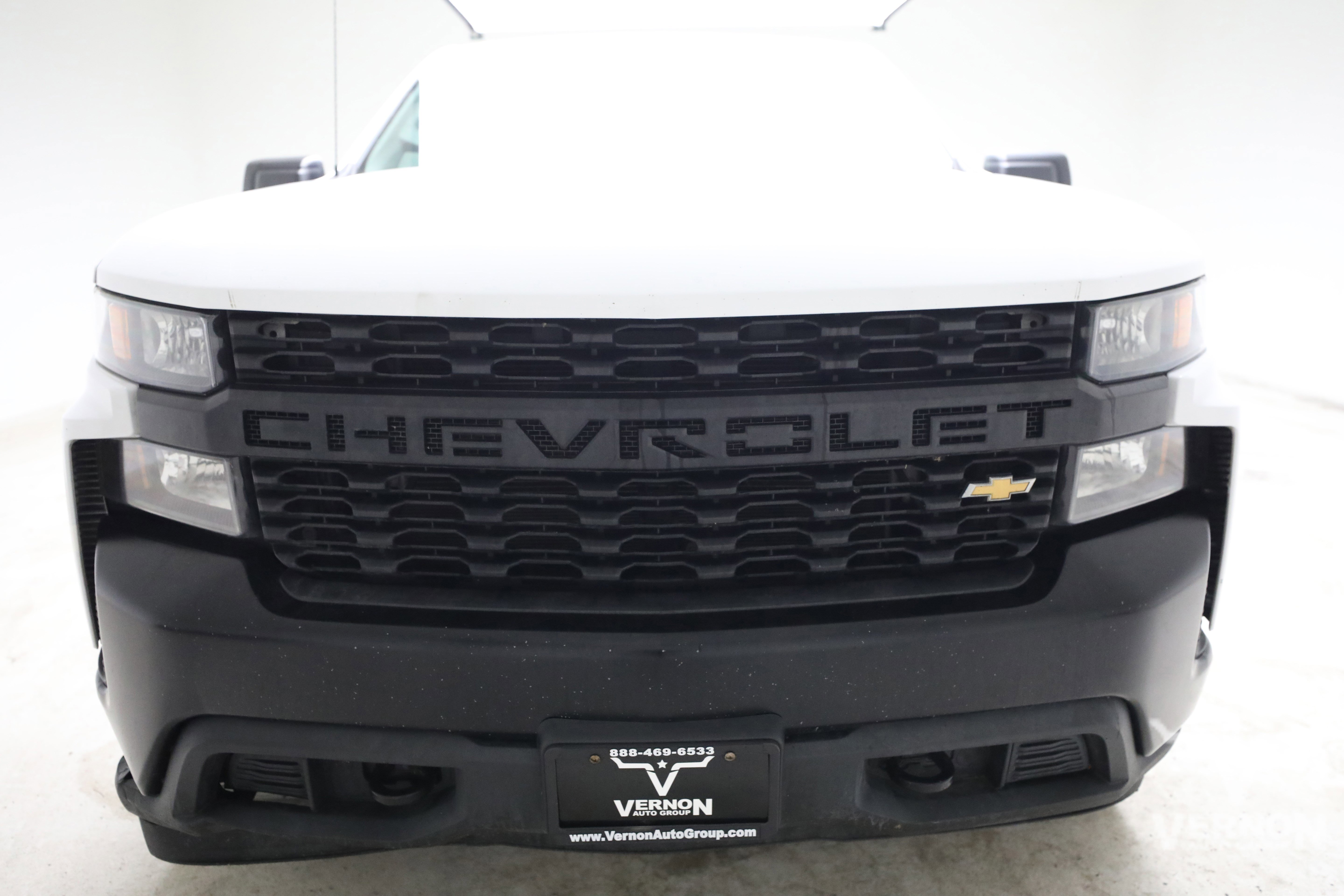 Used 2020 Chevrolet Silverado 1500 W/T w/ WT Value Package AWD/4WD image 8