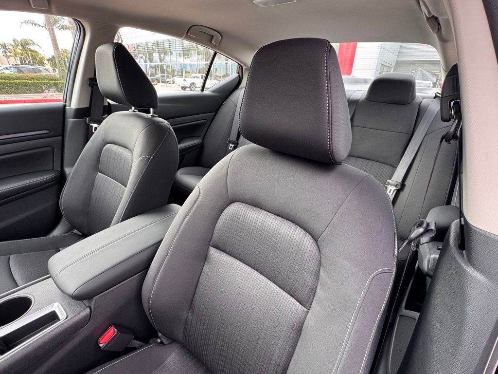New 2026 Nissan Altima 2.5 SV FWD image 10