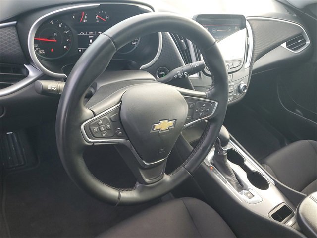 Used 2024 Chevrolet Malibu LT image 17