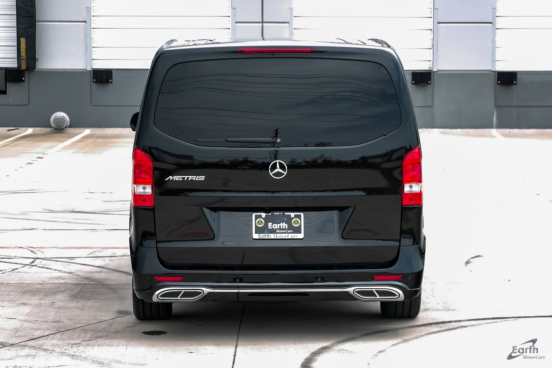 Used 2023 Mercedes-Benz Metris Passenger image 11