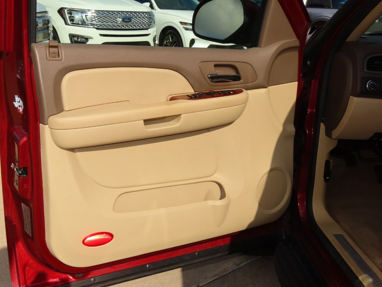 Used 2009 Chevrolet Tahoe LT image 24