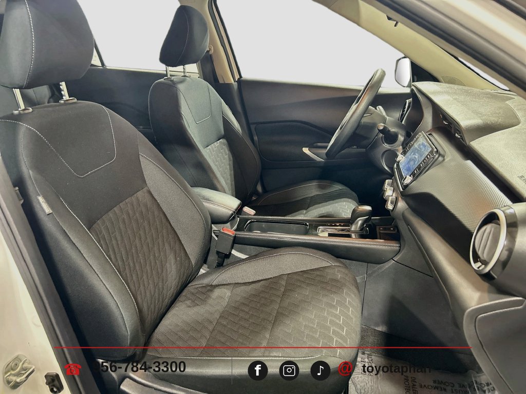 Used 2024 Nissan Kicks SV FWD image 24