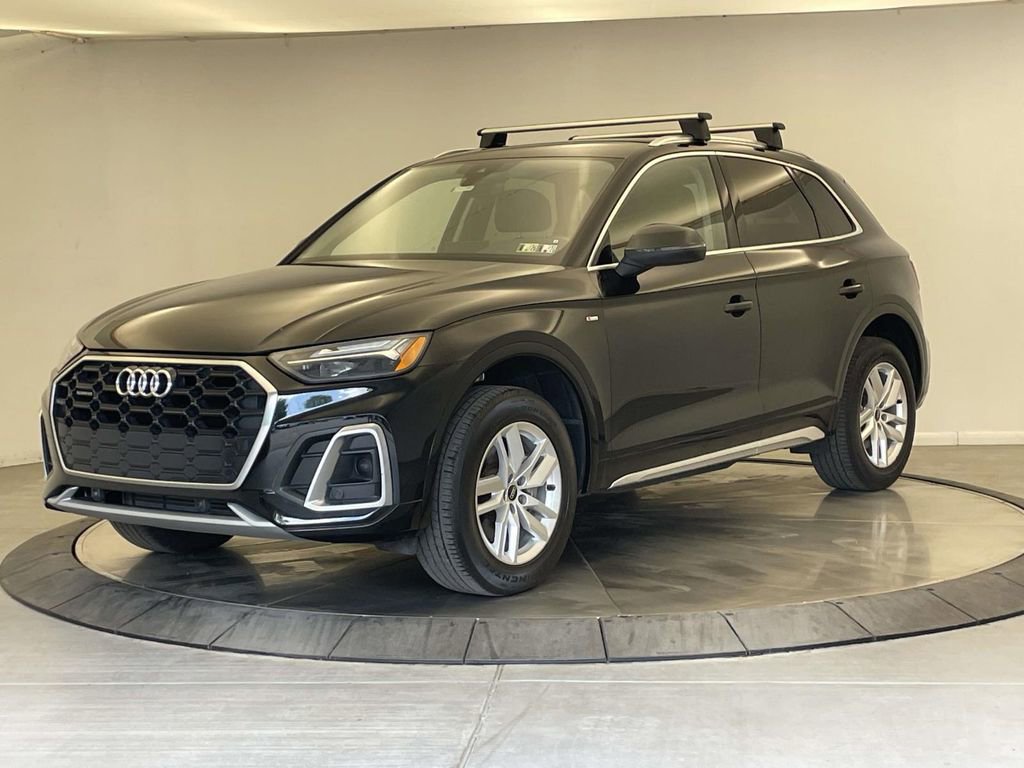 Used 2023 Audi Q5 2.0T Premium w/ Convenience Package AWD/4WD image 1