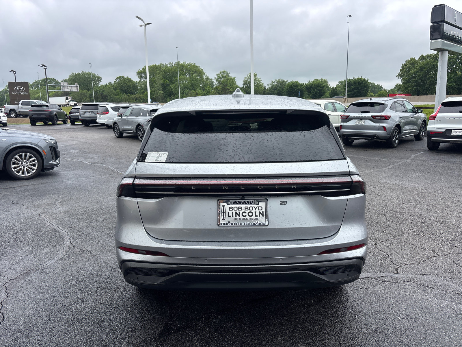 New 2026 Lincoln Nautilus Premier w/ Equipment Group 102A AWD/4WD image 6