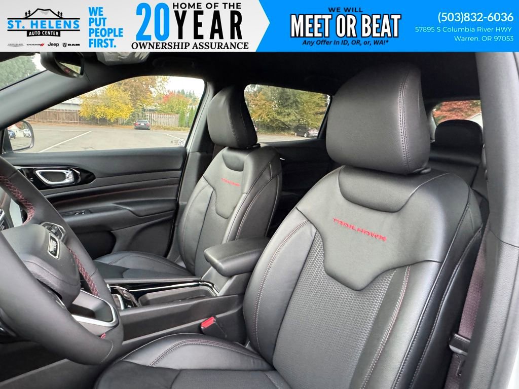 New 2026 Jeep Compass Trailhawk AWD/4WD image 16
