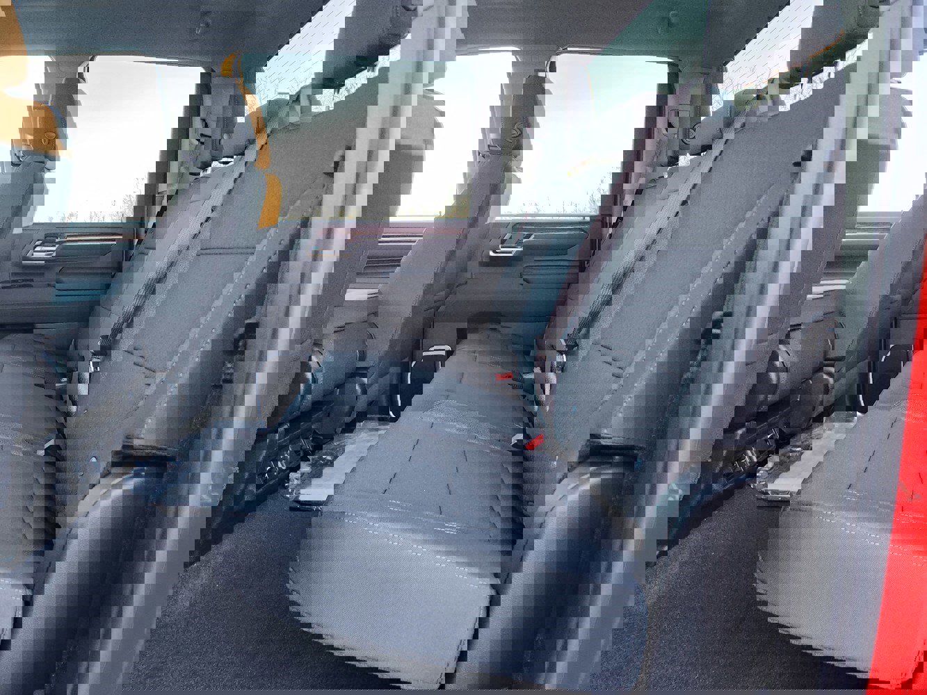 New 2026 GMC Sierra 2500 SLE w/ SLE Value Package; image 18