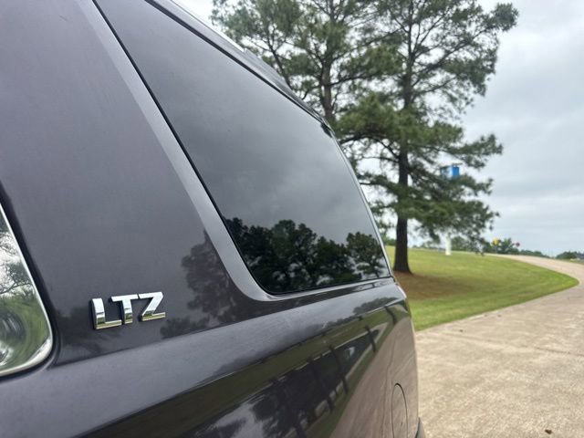 Used 2015 Chevrolet Tahoe LTZ AWD/4WD image 14