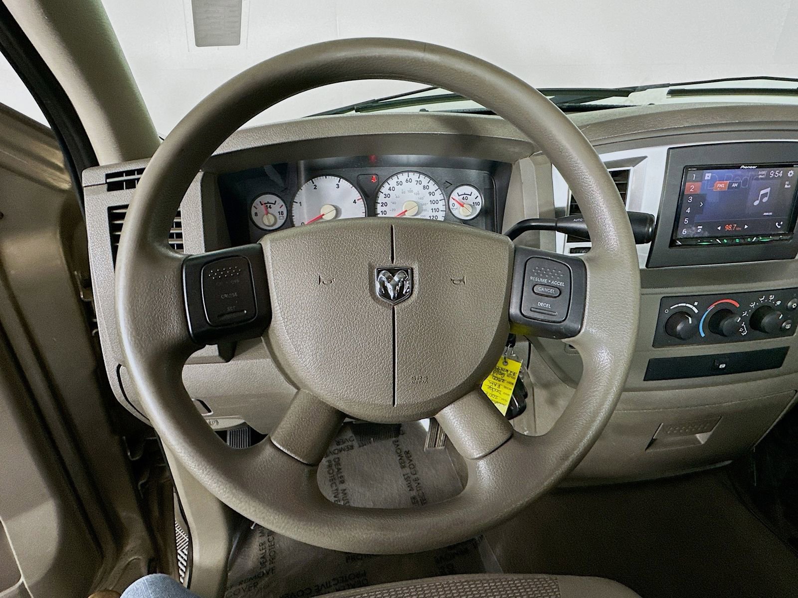 Used 2007 Dodge Ram 2500 Truck SLT w/ Trailer Tow Group image 12