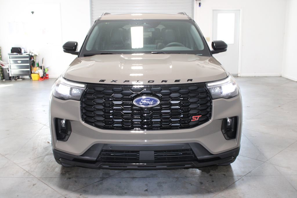 New 2026 Ford Explorer ST image 59