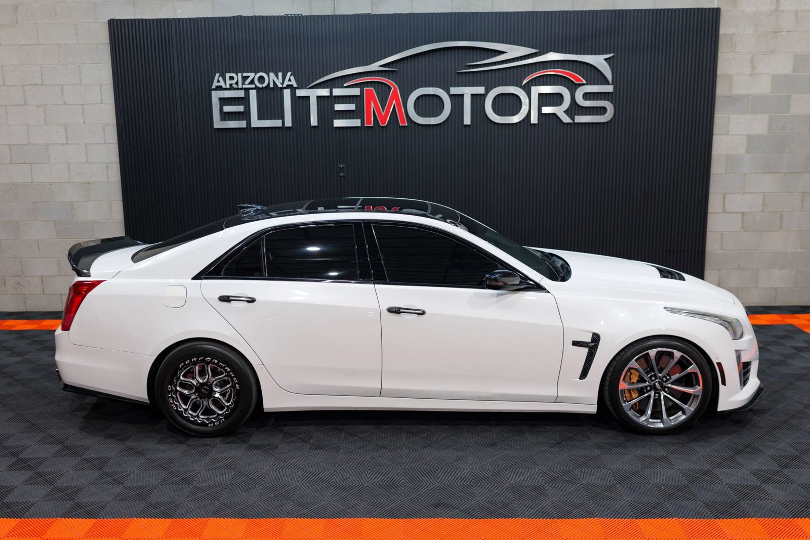Used 2016 Cadillac CTS V w/ Luxury Package RWD image 13