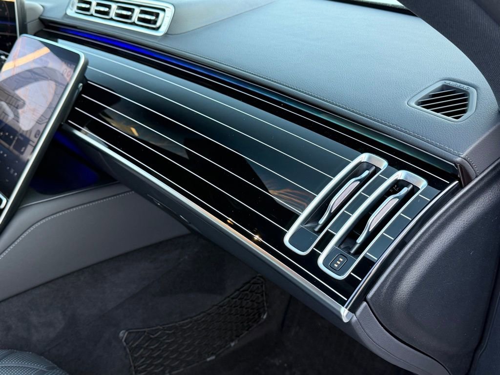 Used 2025 Mercedes-Benz S 580 4MATIC Sedan image 39